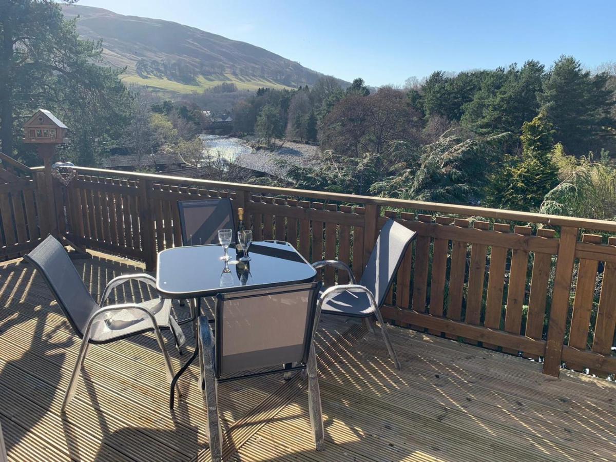 Beautiful 2 Bedroom Lodge With Stunning Views Blair Atholl Exterior photo
