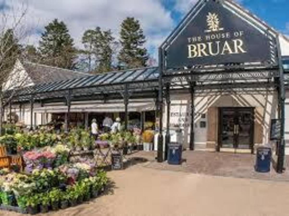 Beautiful 2 Bedroom Lodge With Stunning Views Blair Atholl Exterior photo