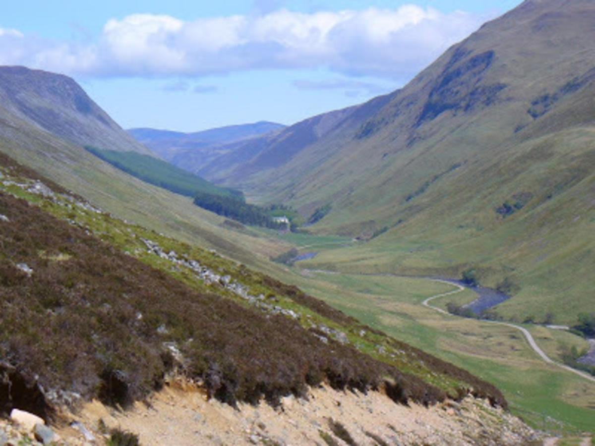 Beautiful 2 Bedroom Lodge With Stunning Views Blair Atholl Exterior photo